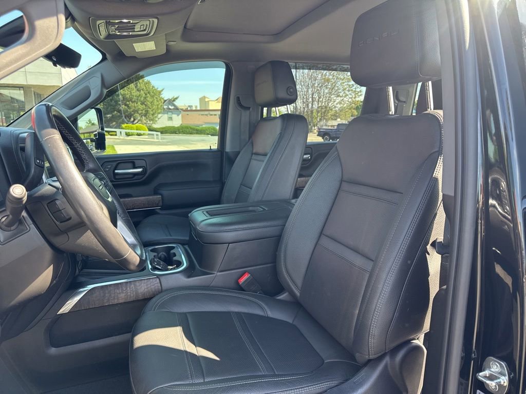 Used 2022 GMC Sierra 2500 Denali w/ Denali Ultimate Package AWD/4WD image 11