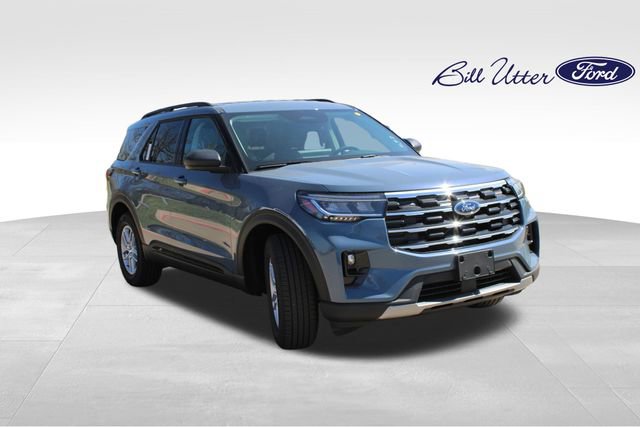 New 2026 Ford Explorer Active w/ Active Comfort Package RWD image 2