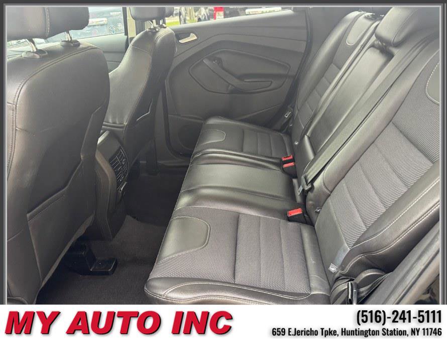 Used 2016 Ford Escape SE w/ SE Chrome Package AWD/4WD image 33