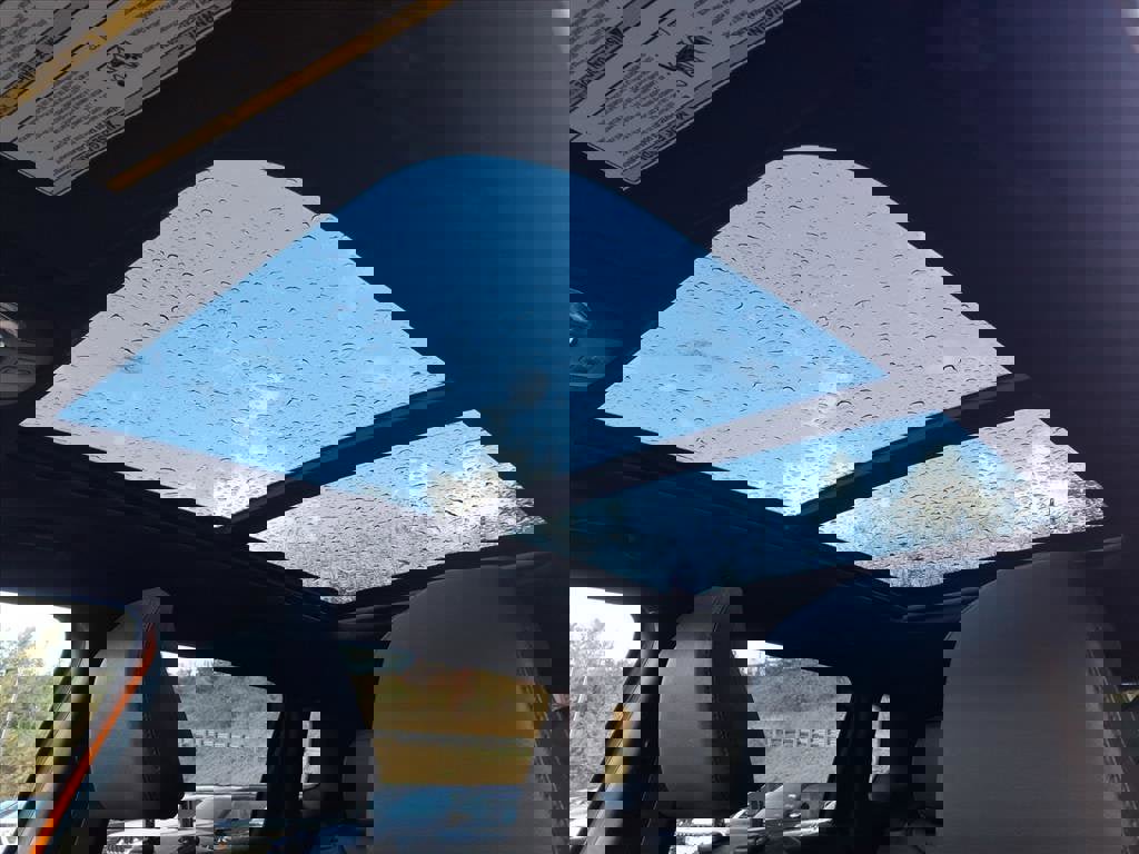 New 2026 Jeep Compass Limited w/ Sun, Sound & Navigation Group image 8