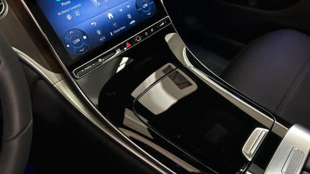Certified 2026 Mercedes-Benz GLC 300 4MATIC image 21