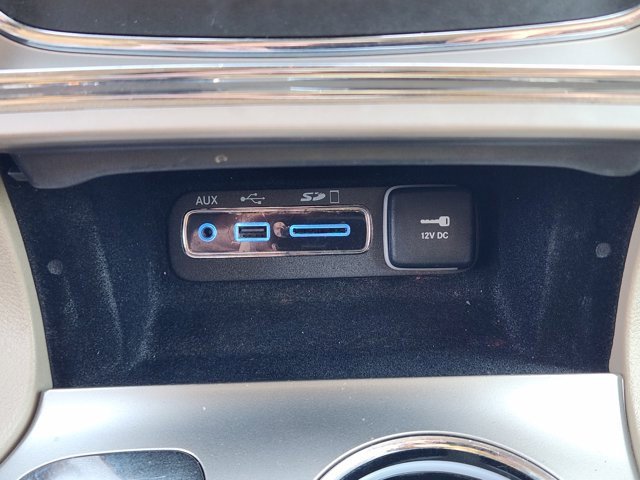 Used 2017 Jeep Grand Cherokee Limited image 20