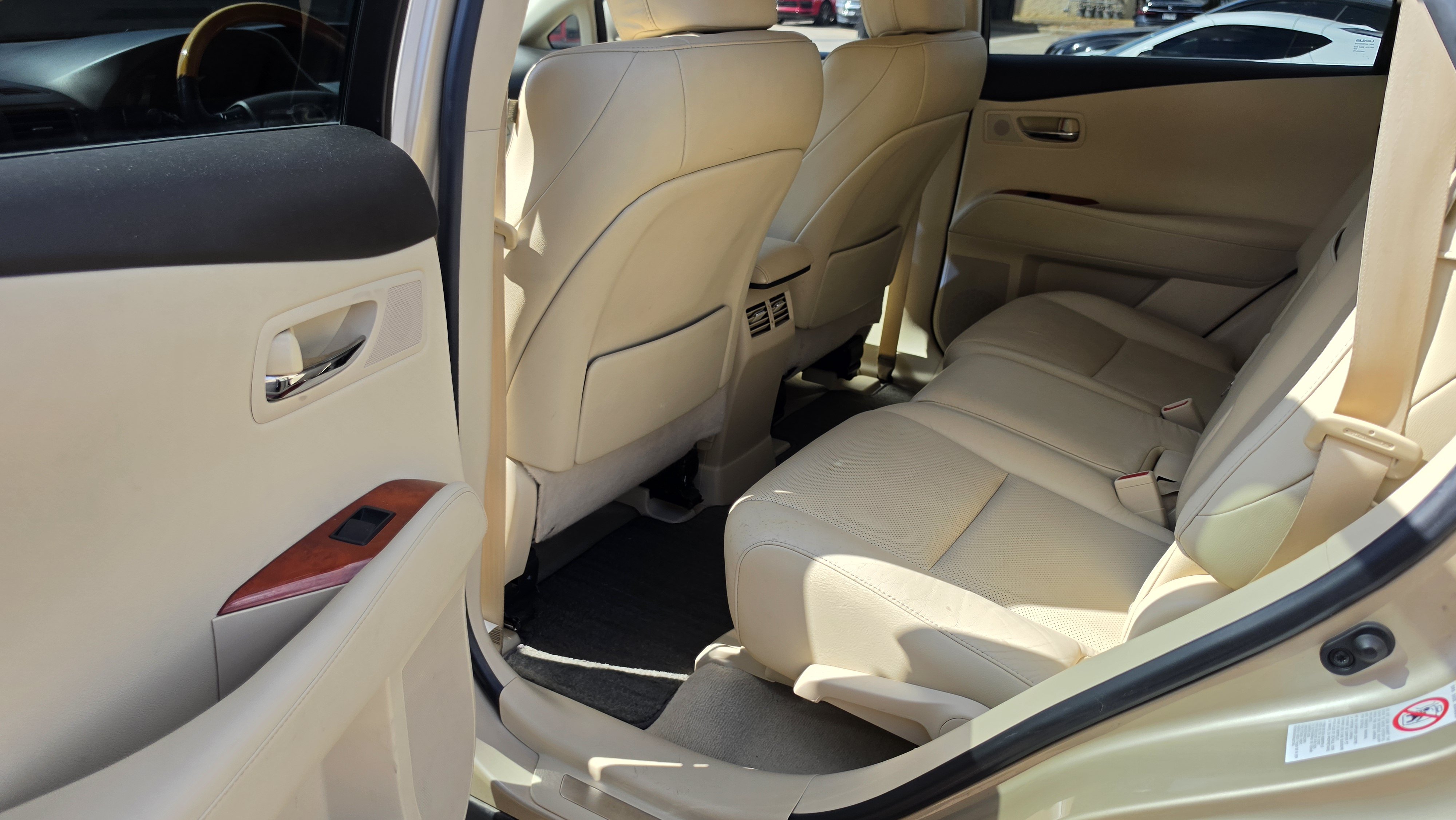 Used 2010 Lexus RX 350 2WD w/ Premium Pkg image 20