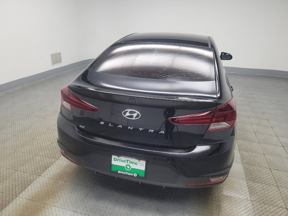 Used 2019 Hyundai Elantra SE w/ Cargo Package FWD image 7