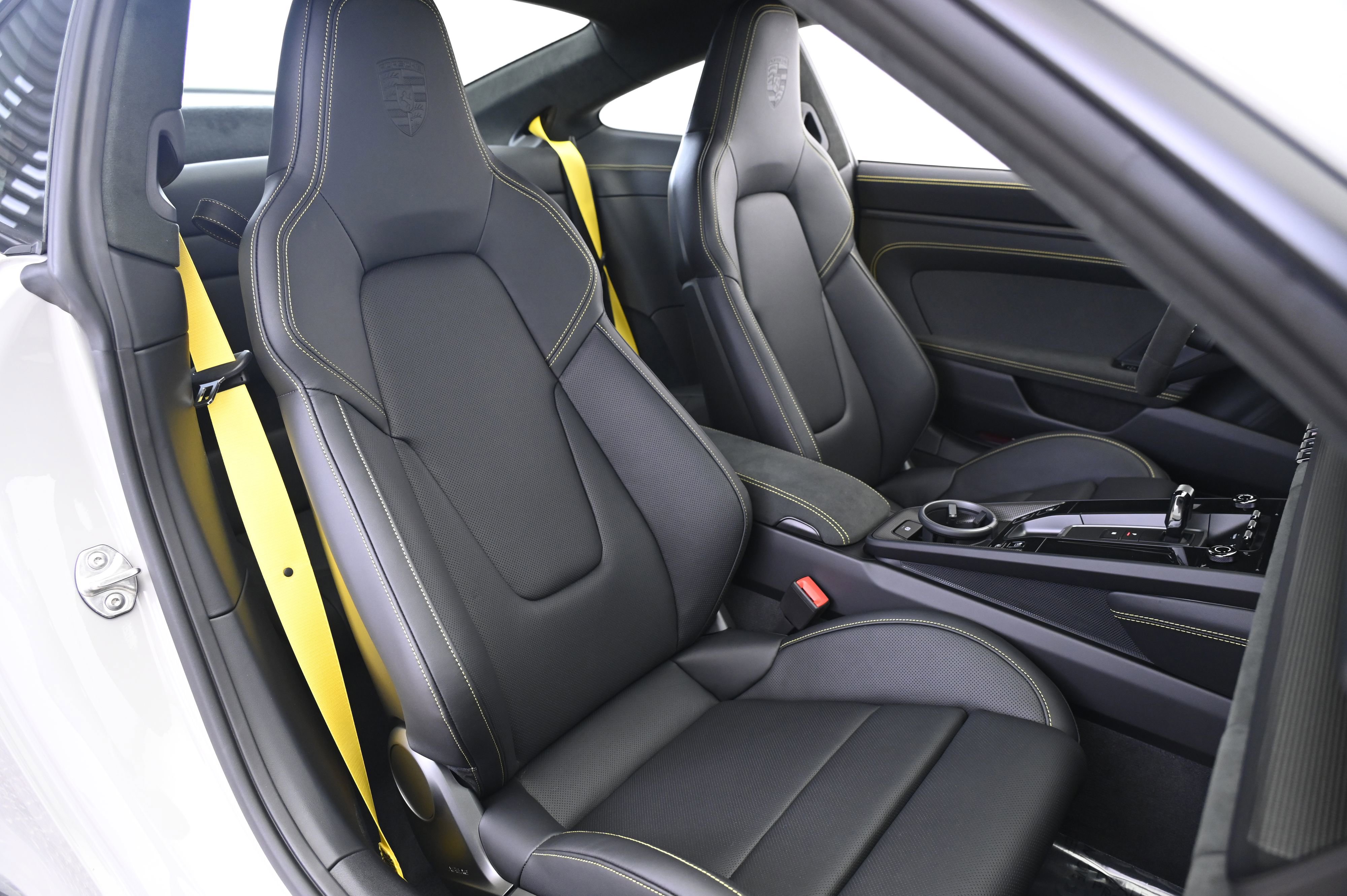 Certified 2026 Porsche 911 Carrera GTS image 20