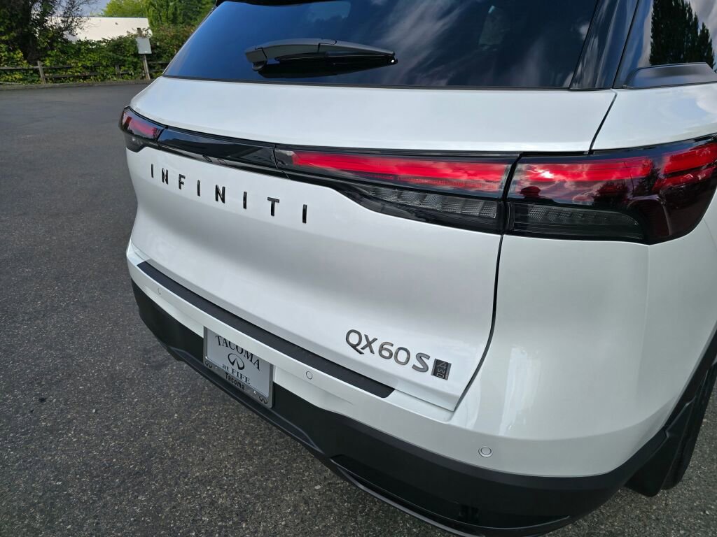 New 2026 INFINITI QX60 Sport w/ Dark Cargo Package image 14