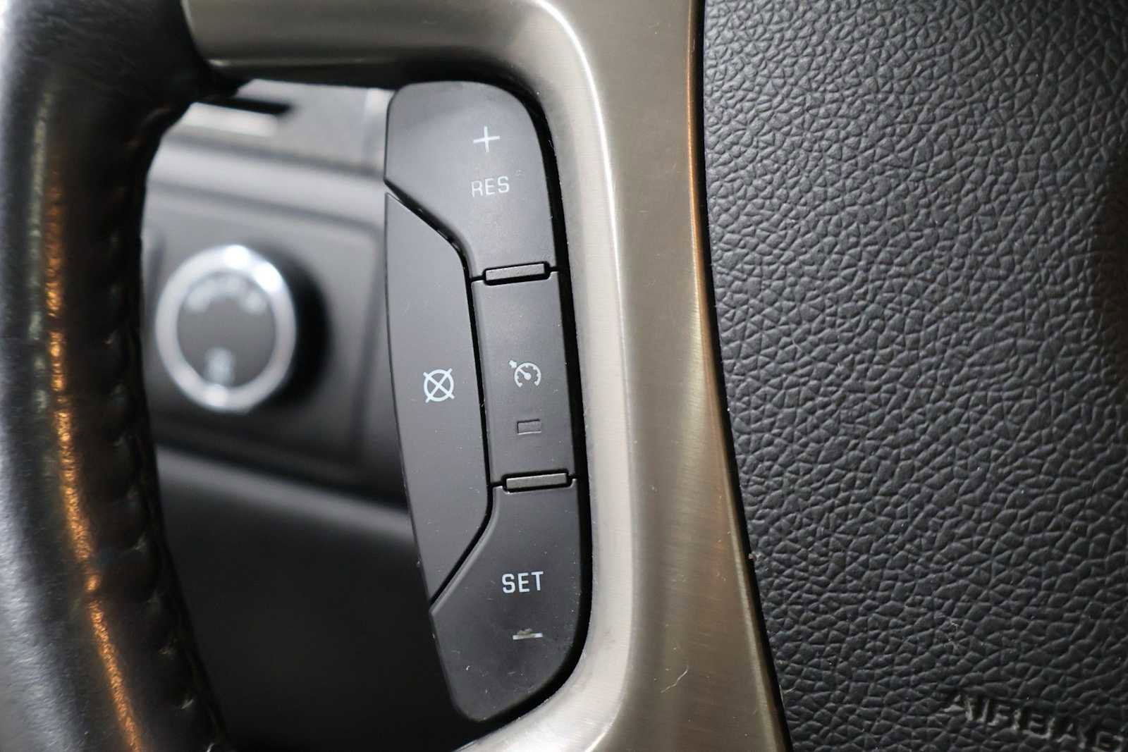 Used 2010 GMC Sierra 1500 SLT AWD/4WD image 24