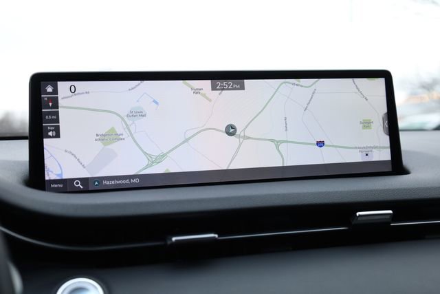 Used 2025 Genesis GV70 2.5T image 22