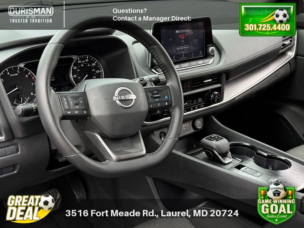 Used 2025 Nissan Rogue SV FWD image 20