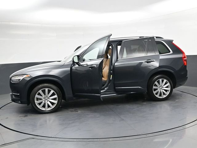 Used 2017 Volvo XC90 T6 Momentum w/ Vision Package image 36