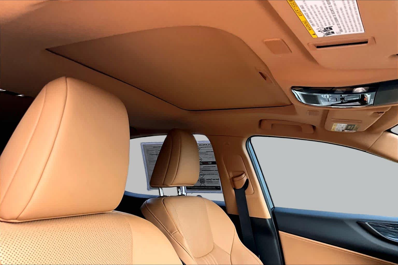 Used 2024 Lexus NX 350h AWD image 14