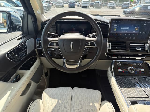 Used 2023 Lincoln Navigator Black Label AWD/4WD image 16