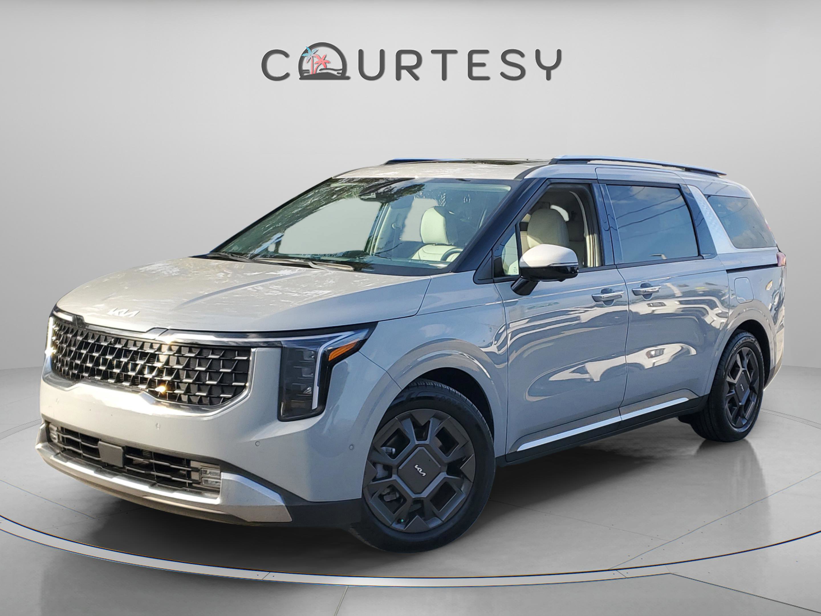 Certified 2025 Kia Carnival SX