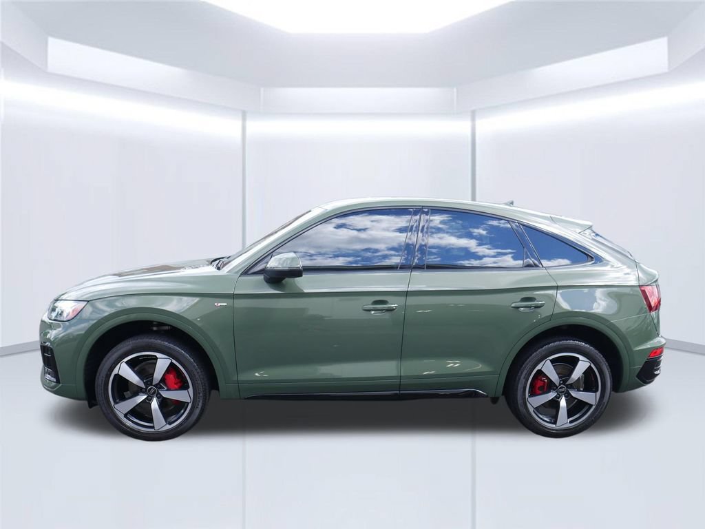 Certified 2024 Audi Q5 2.0T Premium Plus AWD/4WD image 2
