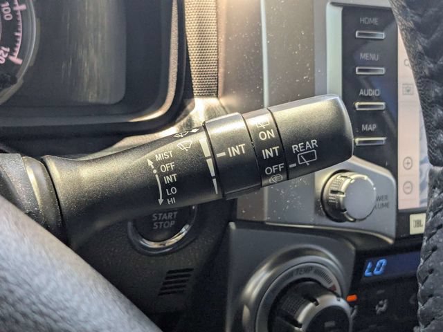 Used 2022 Toyota 4Runner Limited AWD/4WD image 29