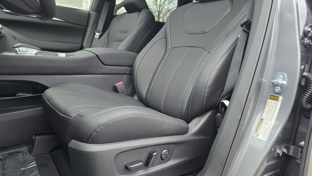 New 2026 INFINITI QX60 Luxe image 26