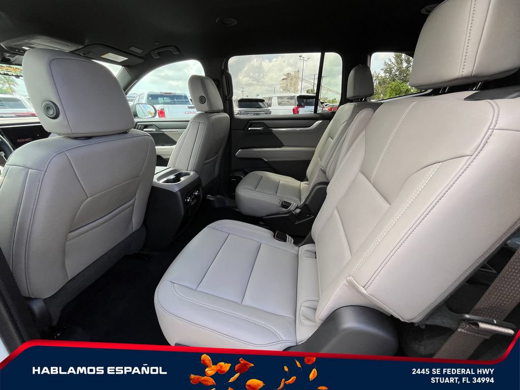 New 2026 GMC Acadia Elevation w/ Black Edition FWD image 13