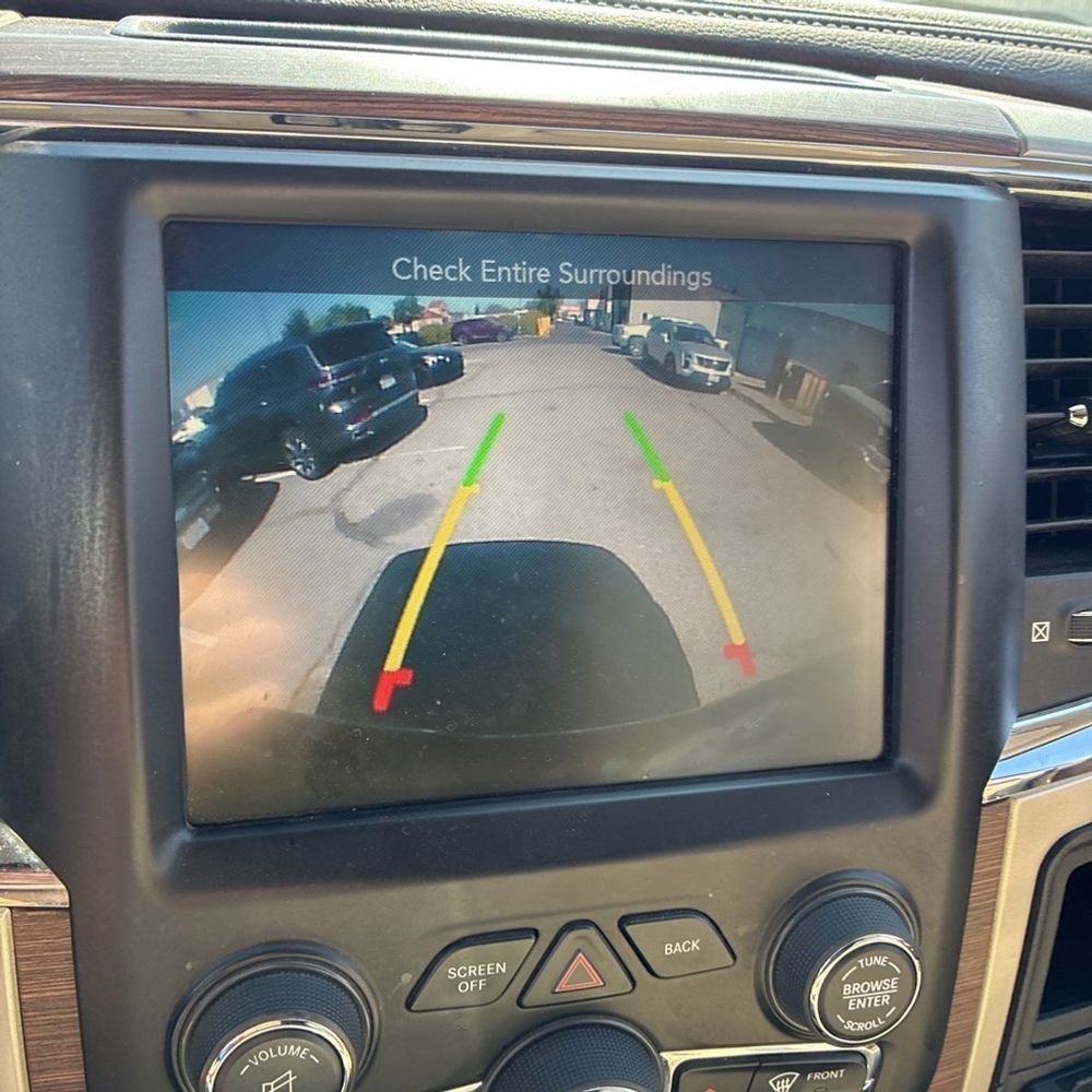 Used 2016 RAM 2500 Laramie w/ Cold Weather Group image 10