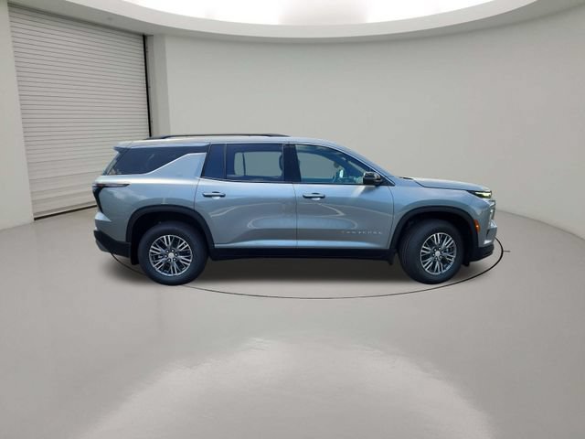 New 2026 Chevrolet Traverse LT w/ Driver Confidence Package FWD image 8
