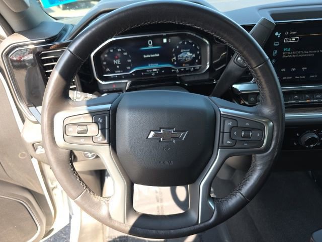 Used 2022 Chevrolet Silverado 1500 RST w/ LPO, Dark Essentials Package AWD/4WD image 28