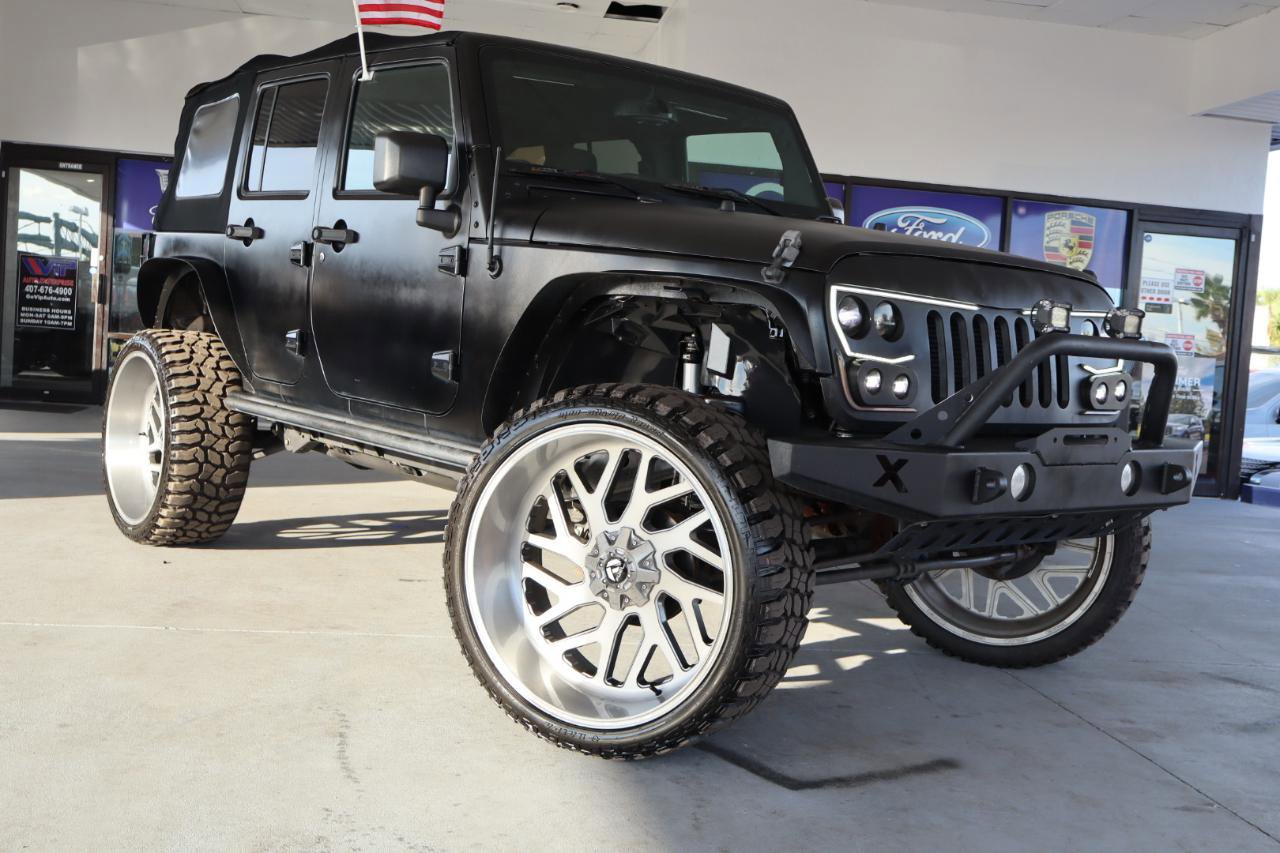 Used 2016 Jeep Wrangler Unlimited Sport image 3