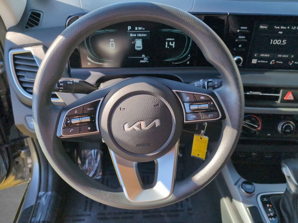 Certified 2024 Kia Seltos LX image 23