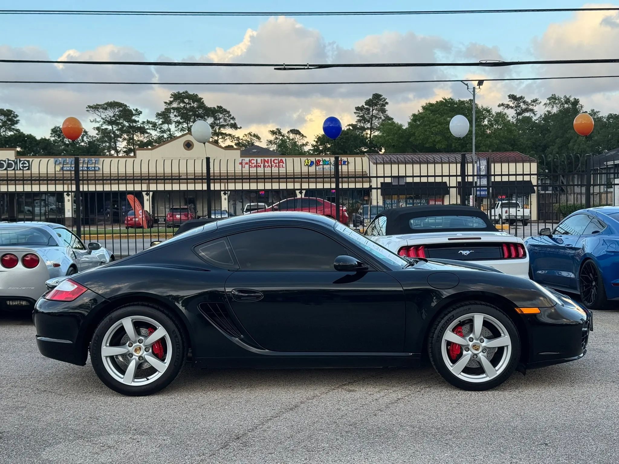 Used 2007 Porsche Cayman S RWD image 11