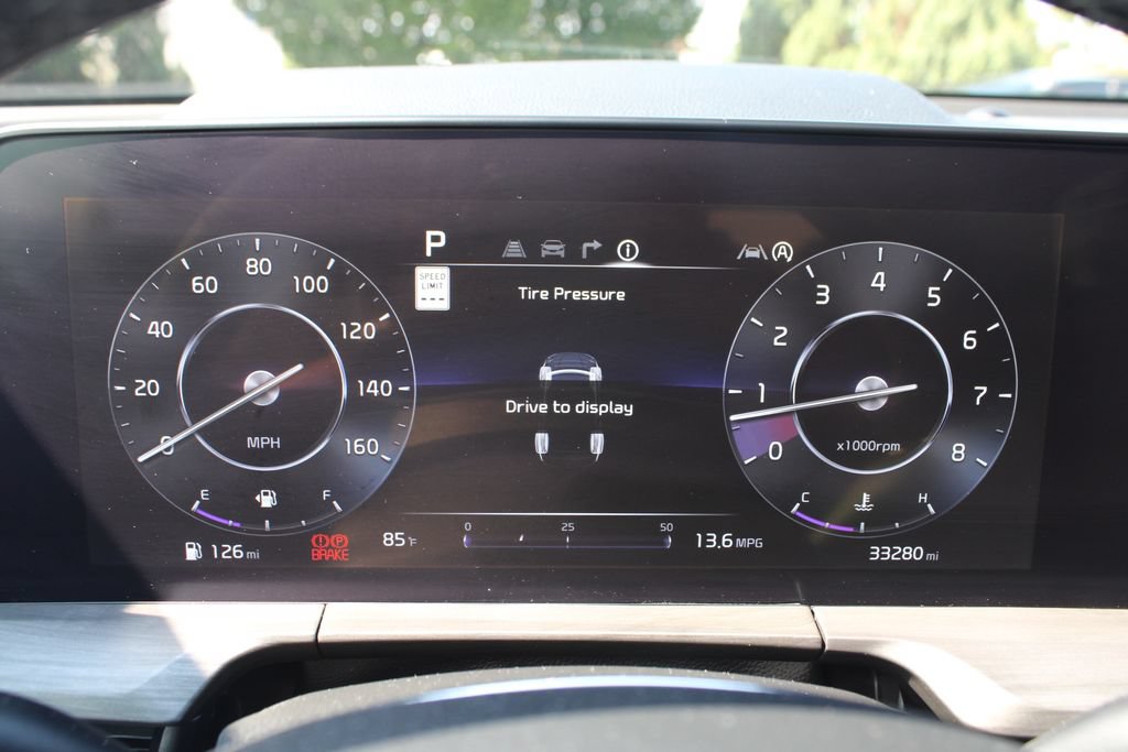 Used 2023 Kia Telluride SX Prestige X-Pro AWD/4WD image 17