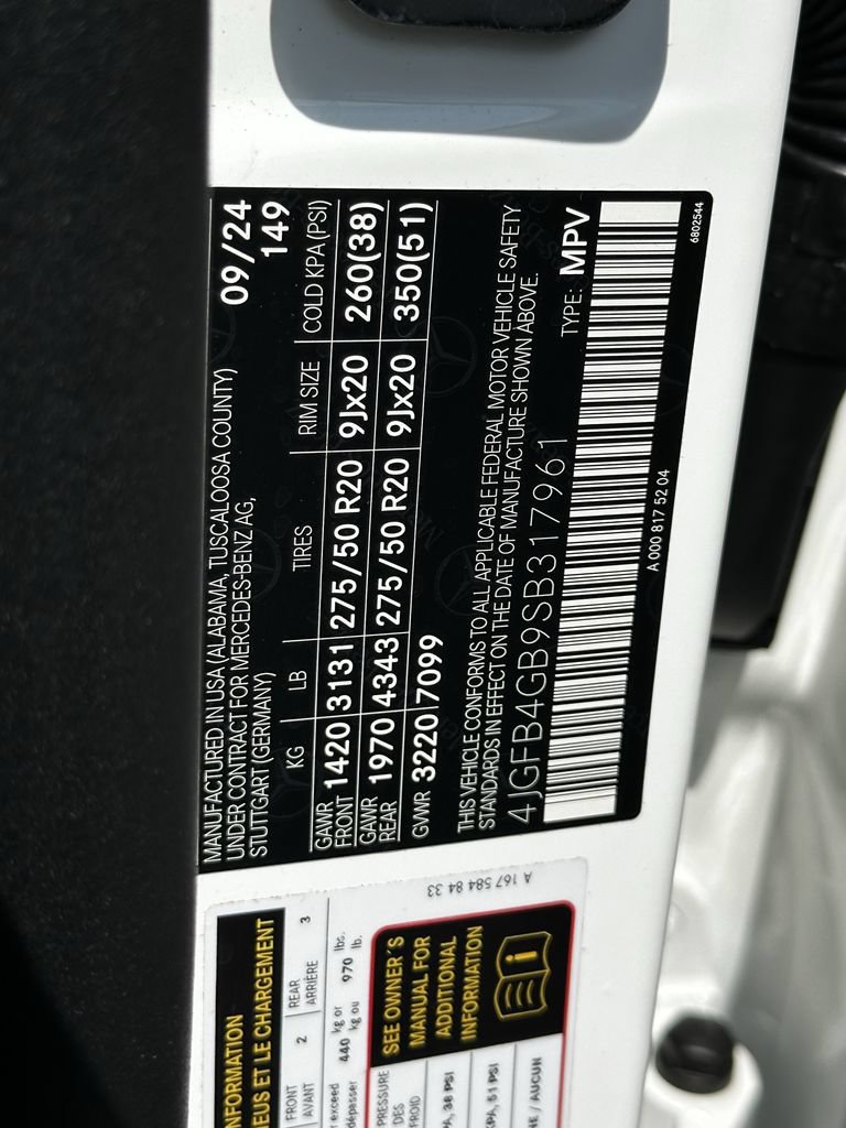 Certified 2025 Mercedes-Benz GLE 450e 4MATIC image 35