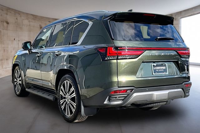 Certified 2025 Lexus LX 700h Luxury w/ Accessory Package (Z1) image 4