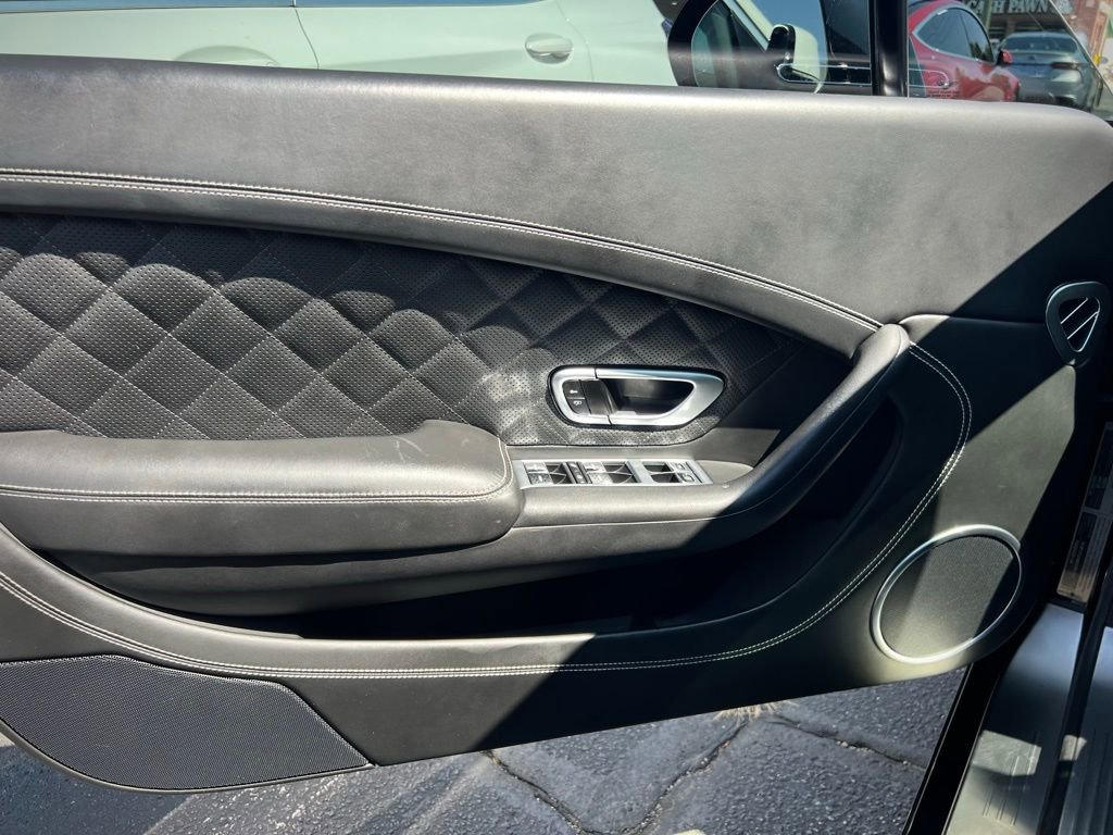 Used 2016 Bentley Continental GT image 36