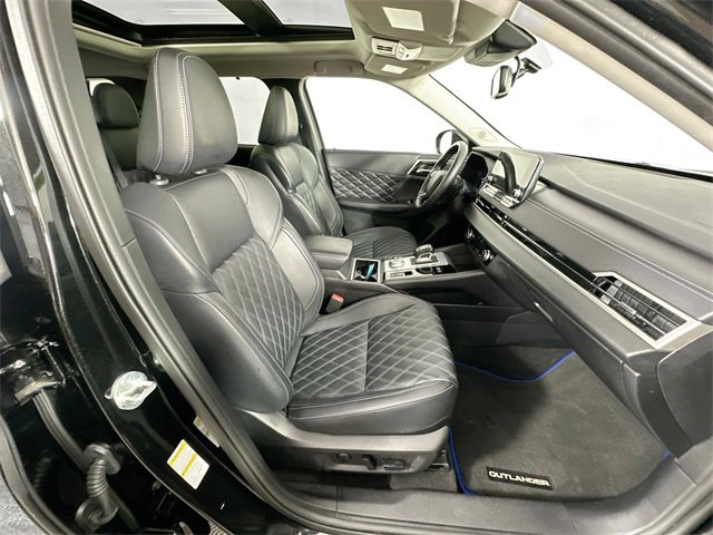 Used 2024 Mitsubishi Outlander SEL image 30