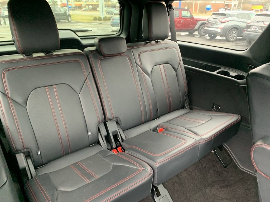 Used 2023 Ford Expedition Max Limited AWD/4WD image 15