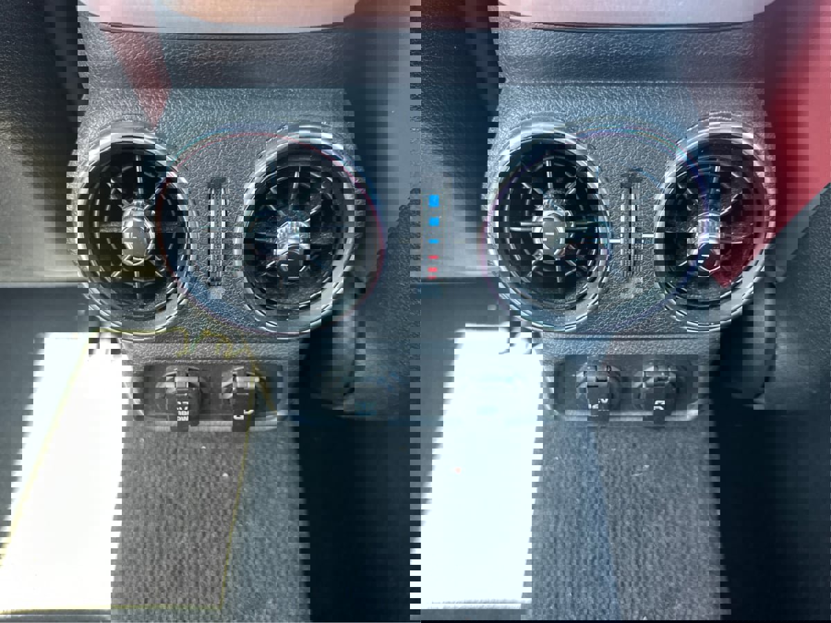 Used 2019 Kia Stinger GT2 image 42