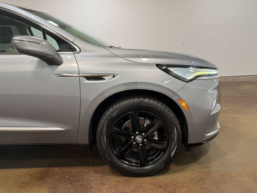 Used 2023 Buick Enclave Essence w/ Experience Buick Package image 31