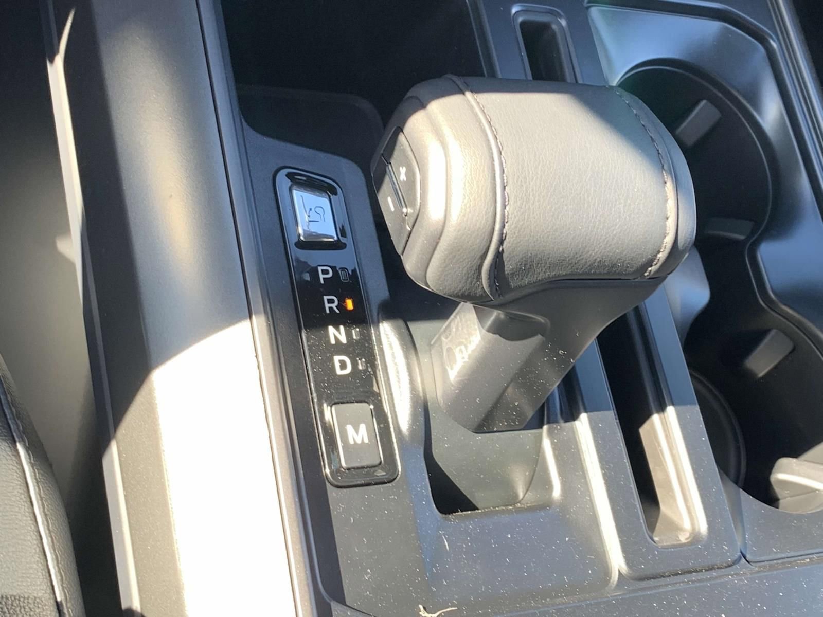 New 2025 Ford F150 Lariat w/ Equipment Group 502A High image 14