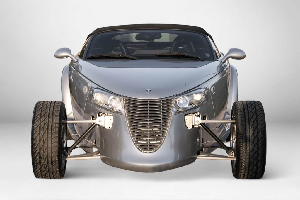 Used 2001 Chrysler Prowler image 3