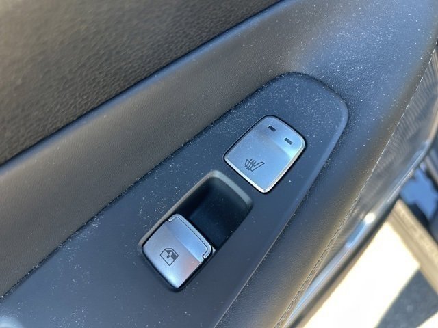 Used 2023 Hyundai Santa Fe Calligraphy w/ Cargo Package image 22