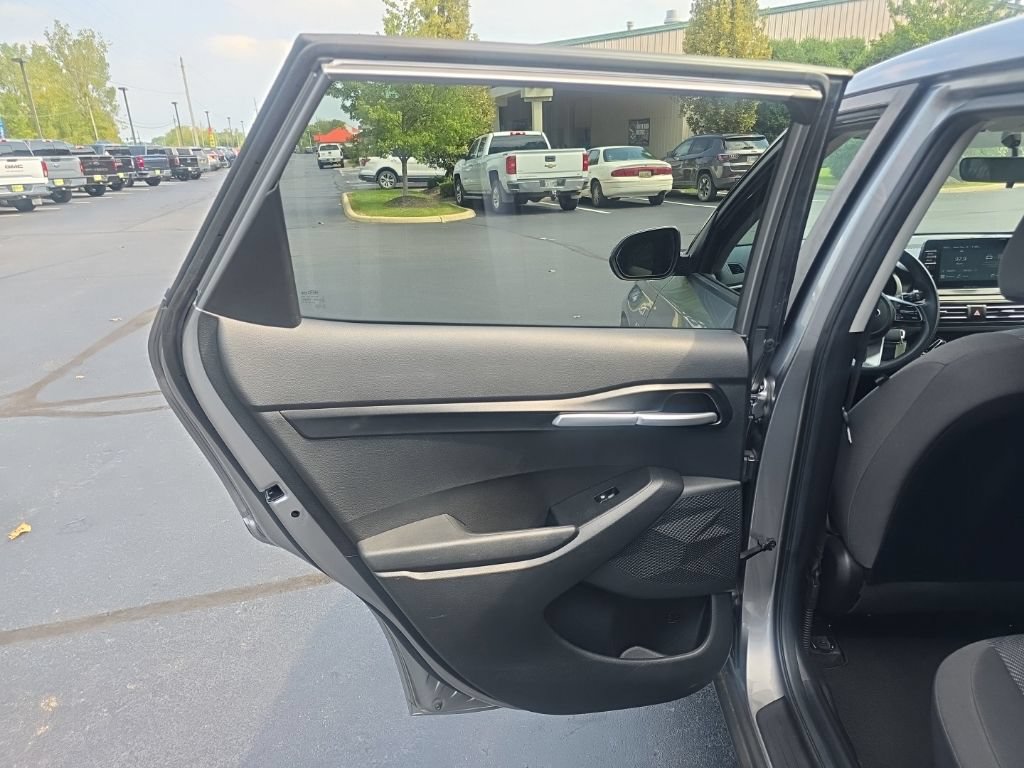 Used 2021 Kia Seltos LX AWD/4WD image 23