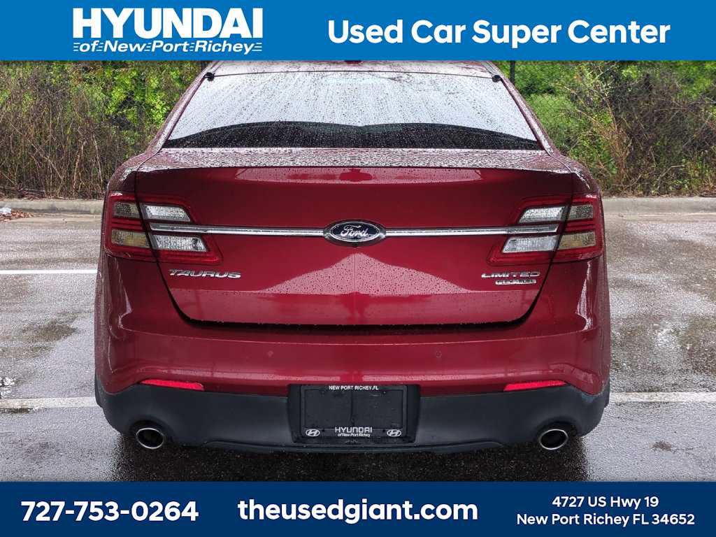 Used 2015 Ford Taurus Limited w/ Equipment Group 301A FWD image 4
