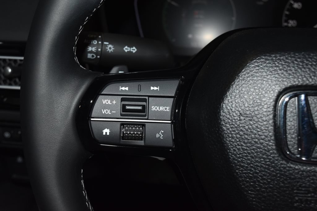 Used 2025 Honda Civic Sport image 7