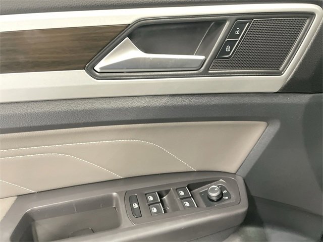 Used 2022 Volkswagen Atlas SE image 24
