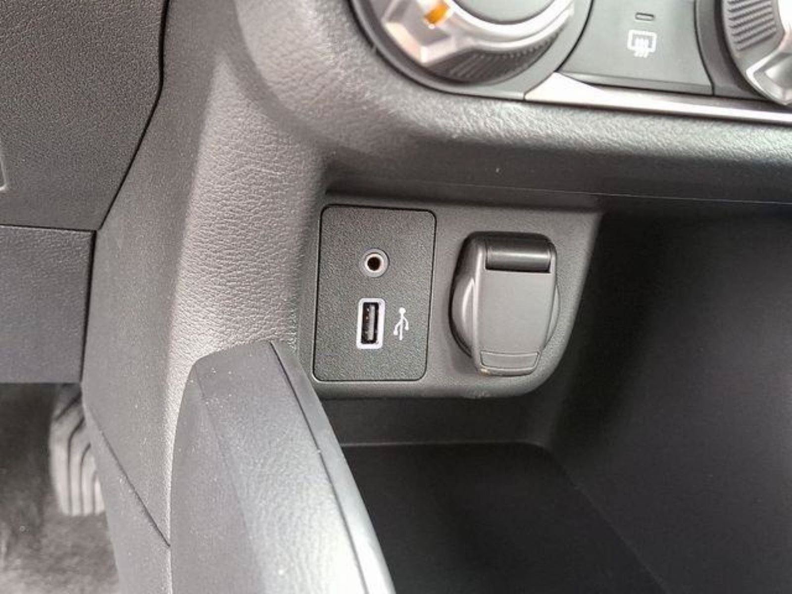 New 2025 Nissan Versa S w/ S Plus Package FWD image 14