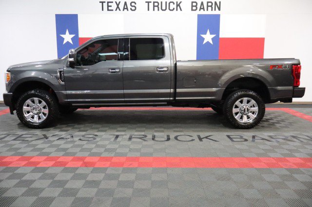 Used 2017 Ford F350 Platinum w/ Platinum Ultimate Package AWD/4WD image 1
