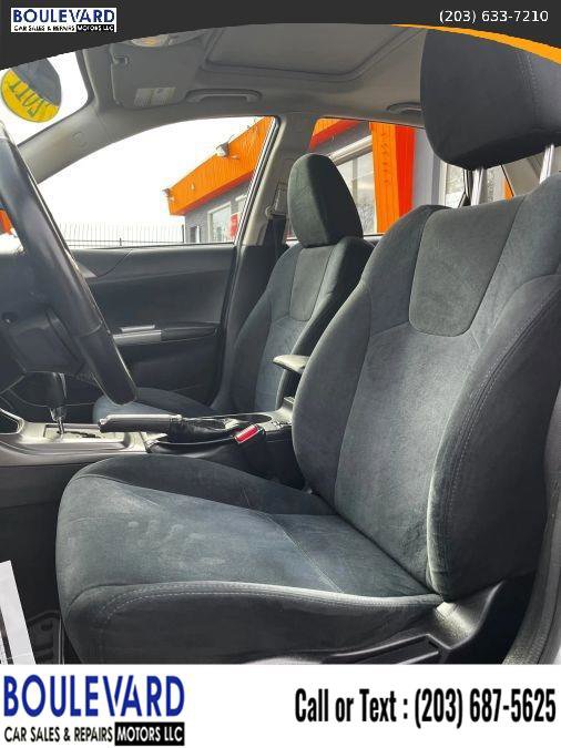 Used 2011 Subaru Impreza 2.5i Premium w/ PWR Moonroof Value Pkg AWD/4WD image 11
