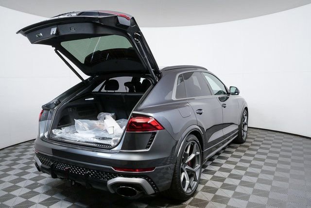 New 2026 Audi RS Q8 performance image 28
