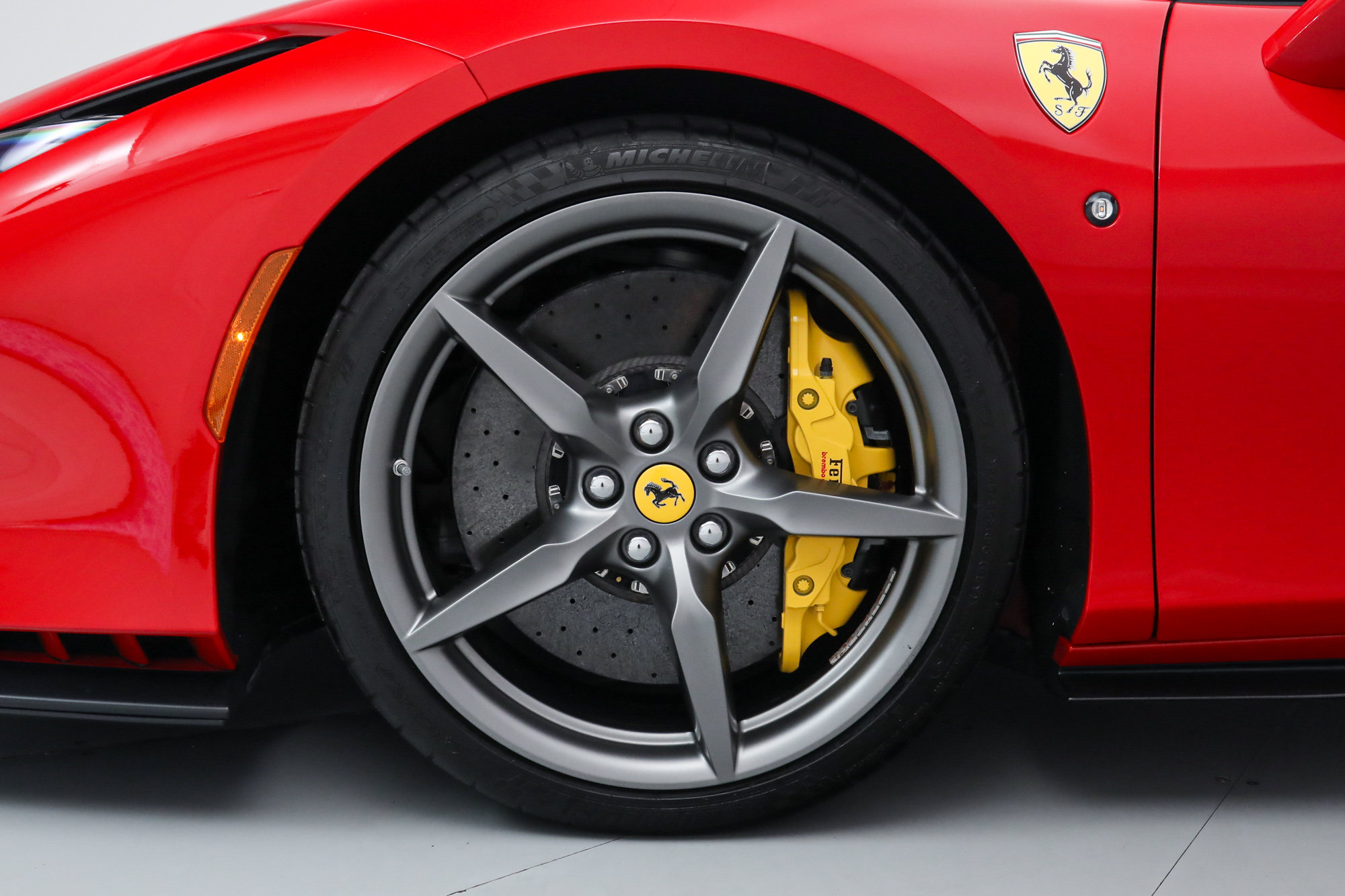 Certified 2023 Ferrari F8 Tributo RWD image 41