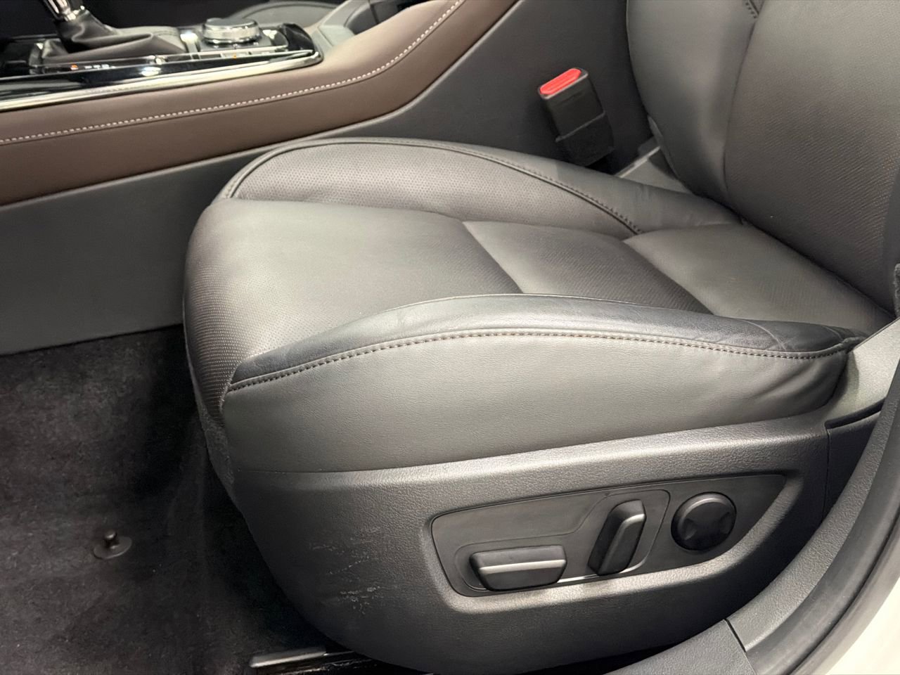 Certified 2025 MAZDA CX-30 2.5 Turbo w/ Premium Package image 16