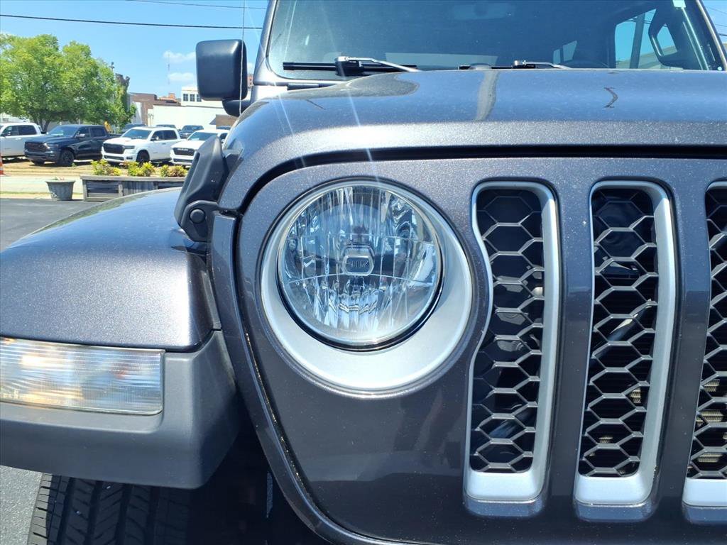 Certified 2022 Jeep Gladiator Overland AWD/4WD image 30