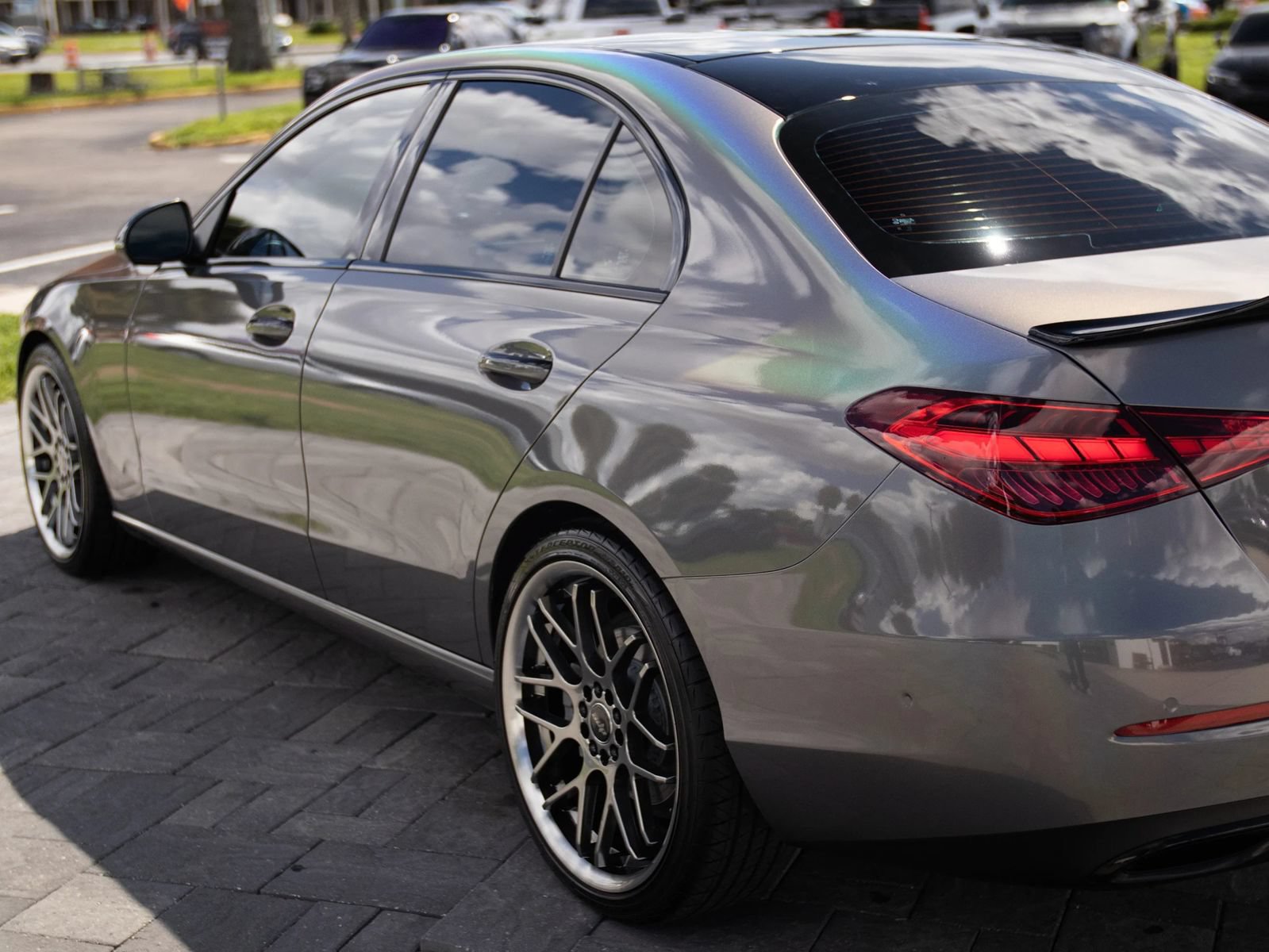 Used 2024 Mercedes-Benz C 300 Sedan image 8